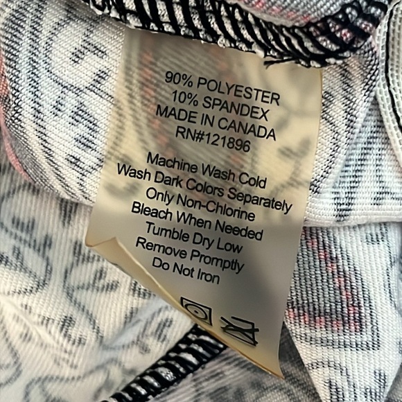 Title Nine | Twist Front dress Women’s size M soft stretch 3/4 sleeve v-neck - Picture 8 of 9